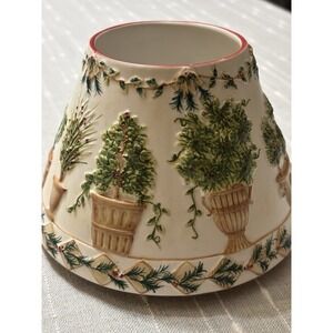 Yankee Candle Shade Topiary Wreath Holly Garland Holiday Retired Design